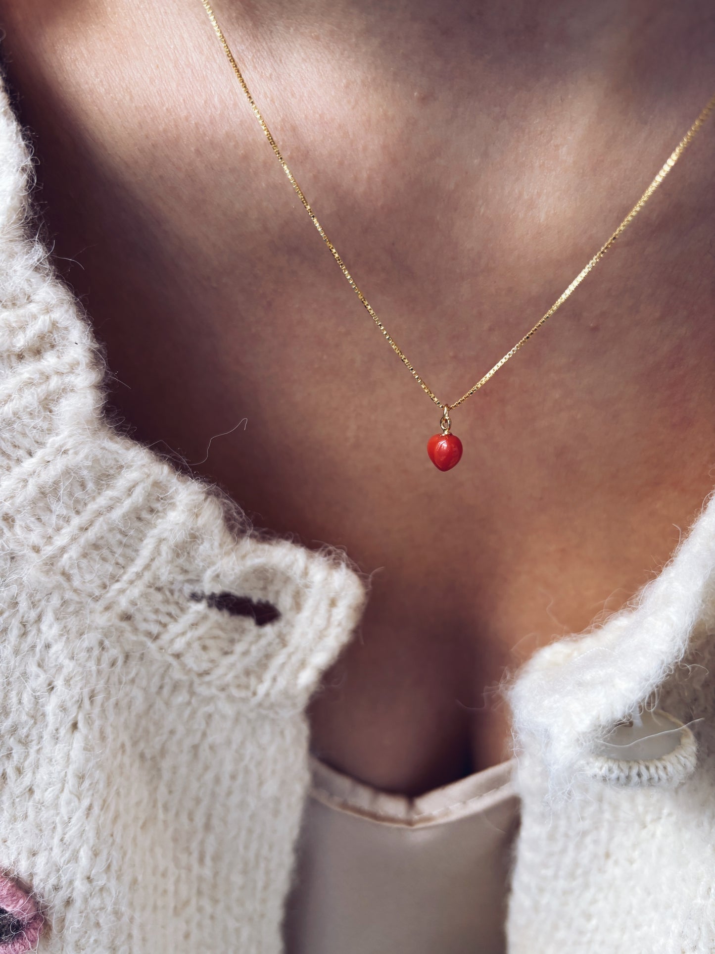 Sempre con te - Collana in argento 925 con cuore in corallo naturale